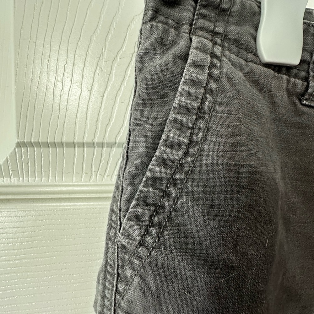 The North Face Gray Women's Shorts - Picture 4 of 10